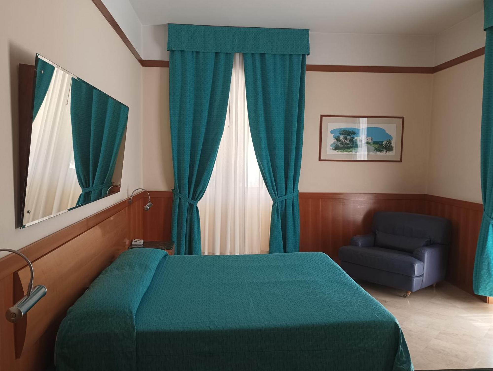 Hotel Vecchio Mulino Monopoli Kültér fotó