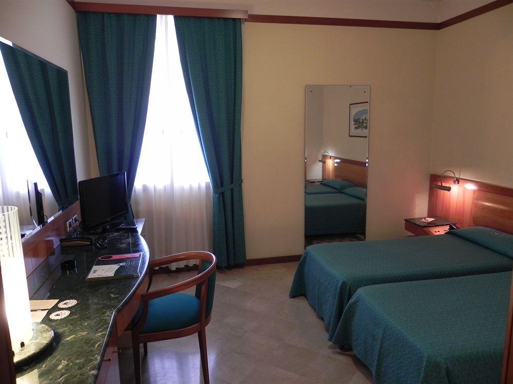Hotel Vecchio Mulino Monopoli Kültér fotó